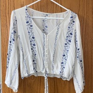 American Eagle Long Sleeve Crop Top with tie